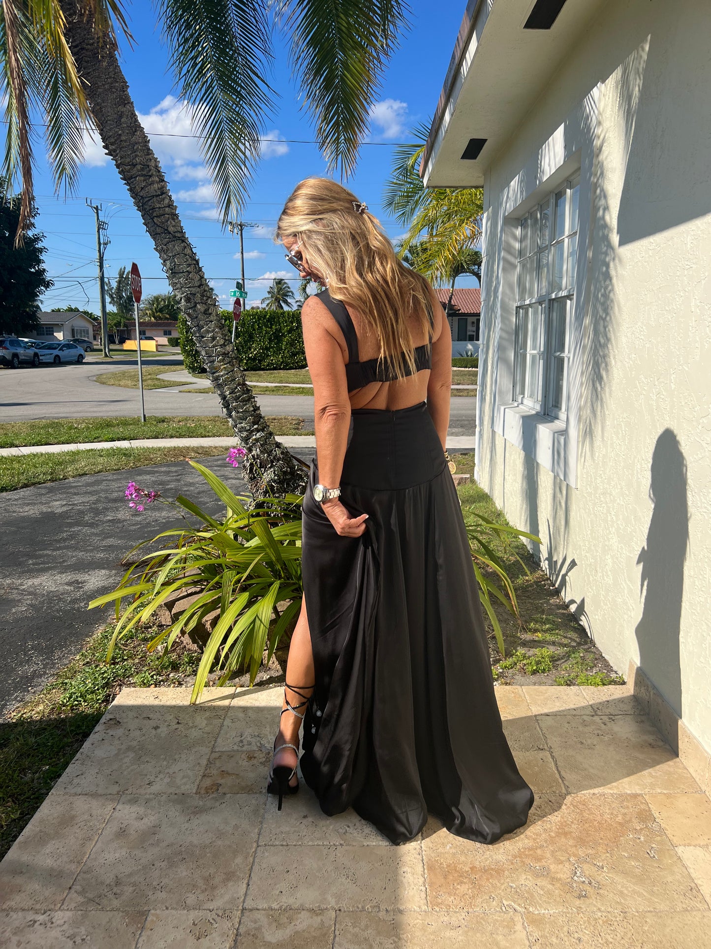 EUGENIA BLACK MAXI DRESS